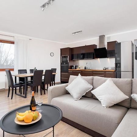 Dzielnica XIII Podgorze Krakow By Noclegi Renters ภายนอก รูปภาพ