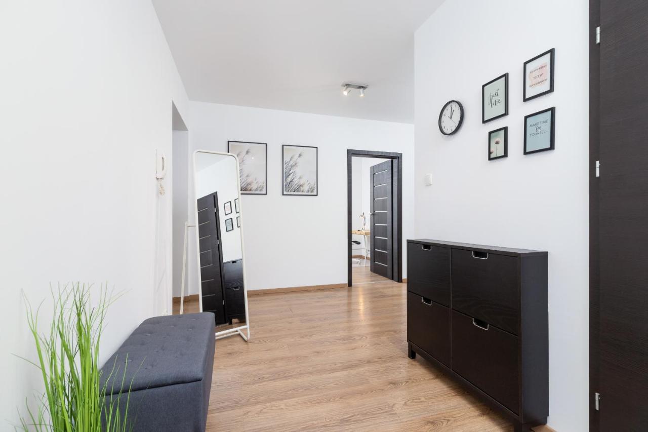 Dzielnica XIII Podgorze Krakow By Noclegi Renters ภายนอก รูปภาพ