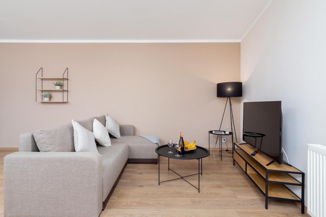 Dzielnica XIII Podgorze Krakow By Noclegi Renters ภายนอก รูปภาพ
